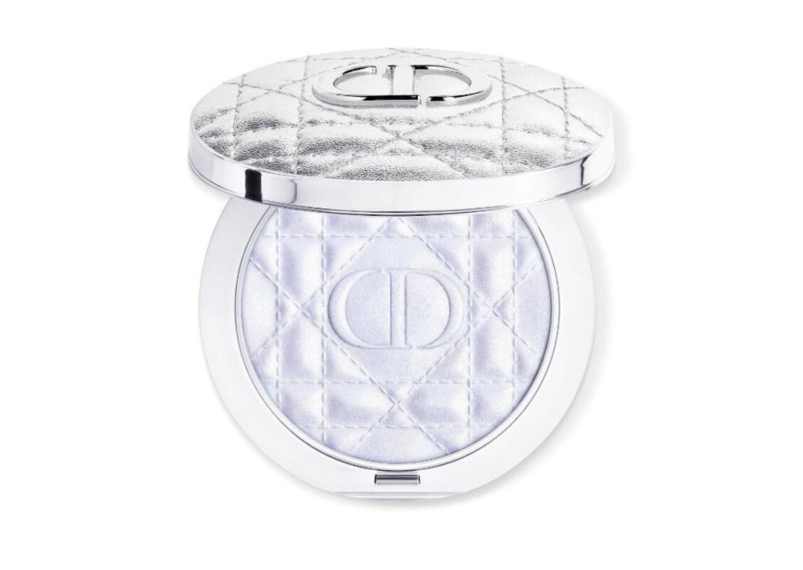 Dior Forever Glow Luminizer Highlighter – 05 Blue Strobe με Υαλουρονικό Οξύ (6gr)